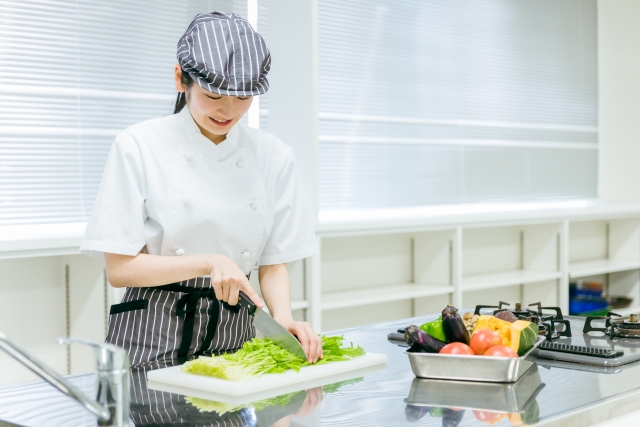 食材とスタッフ